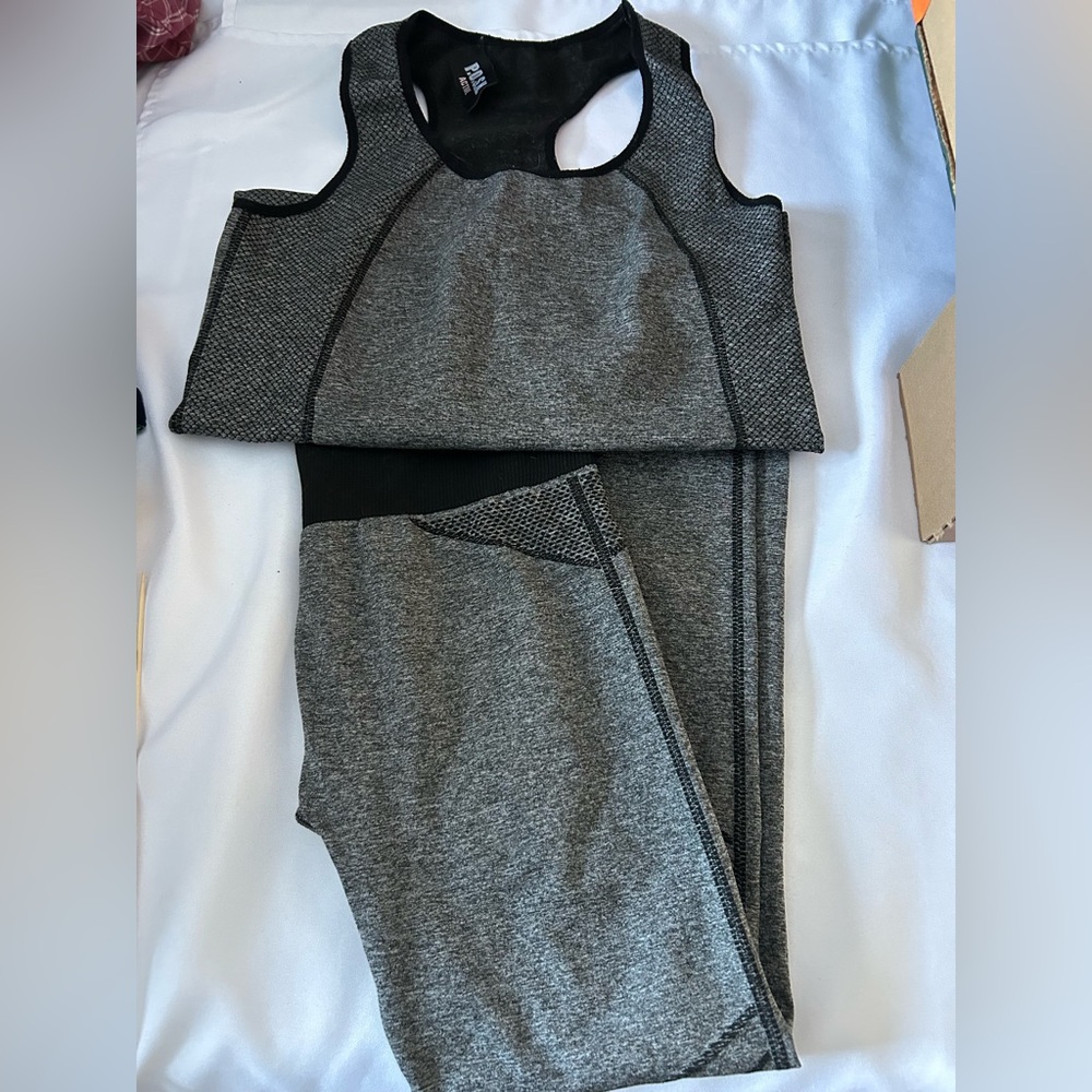 Posh Active Gray Sleeveless Top and Leggings Set